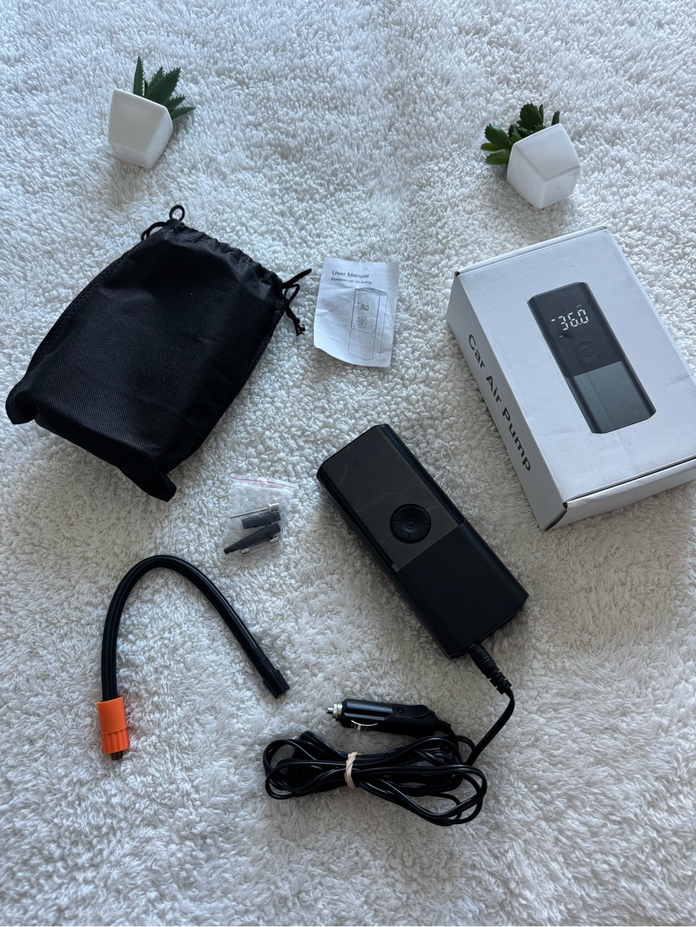 Portable Digital Car Tire Air Pump Inflator with LED Display & Accessories – New